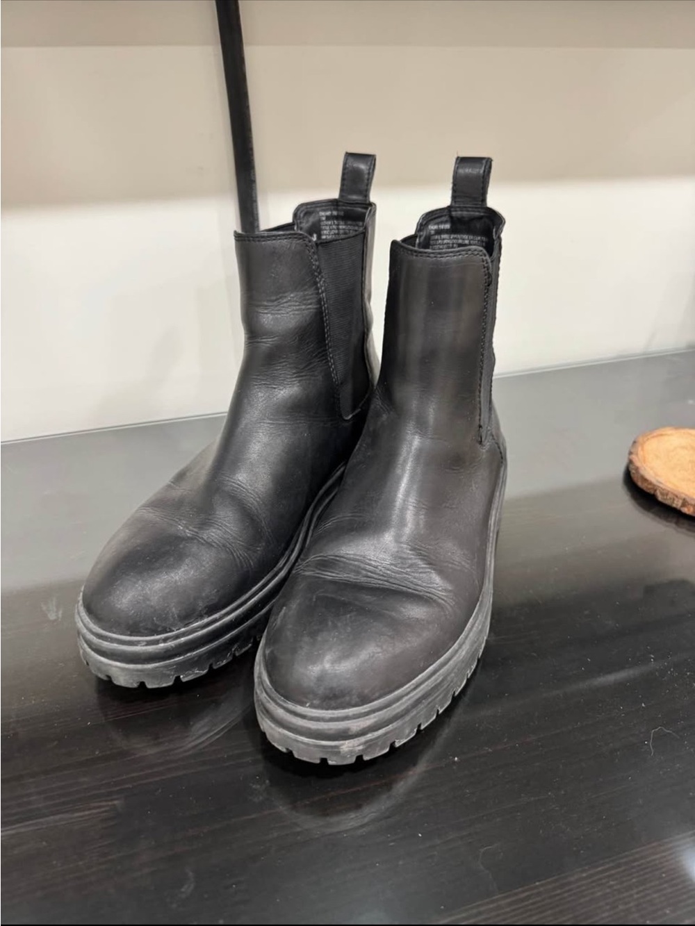 Steve Madden Black Leather Chelsea Boot with Pull Tab